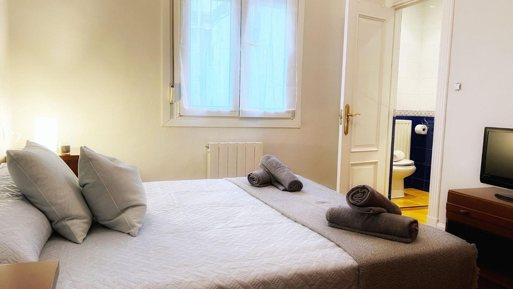 Centrica Y Amplia Vivienda Turistica Con Wifi Apartment Bilbao Exterior photo